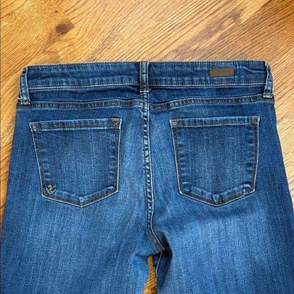 Kut from the Kloth Distressed Skinny Jeans Medium Wash Size 8 - Picture 6 of 9
